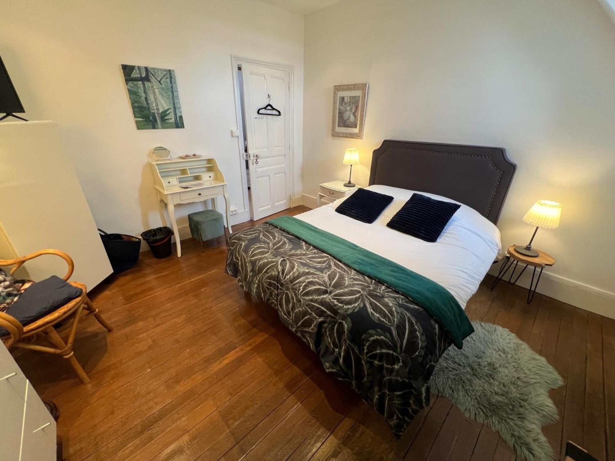 Bed and Breakfast Le Prieure De Buffon Pokoj fotografie