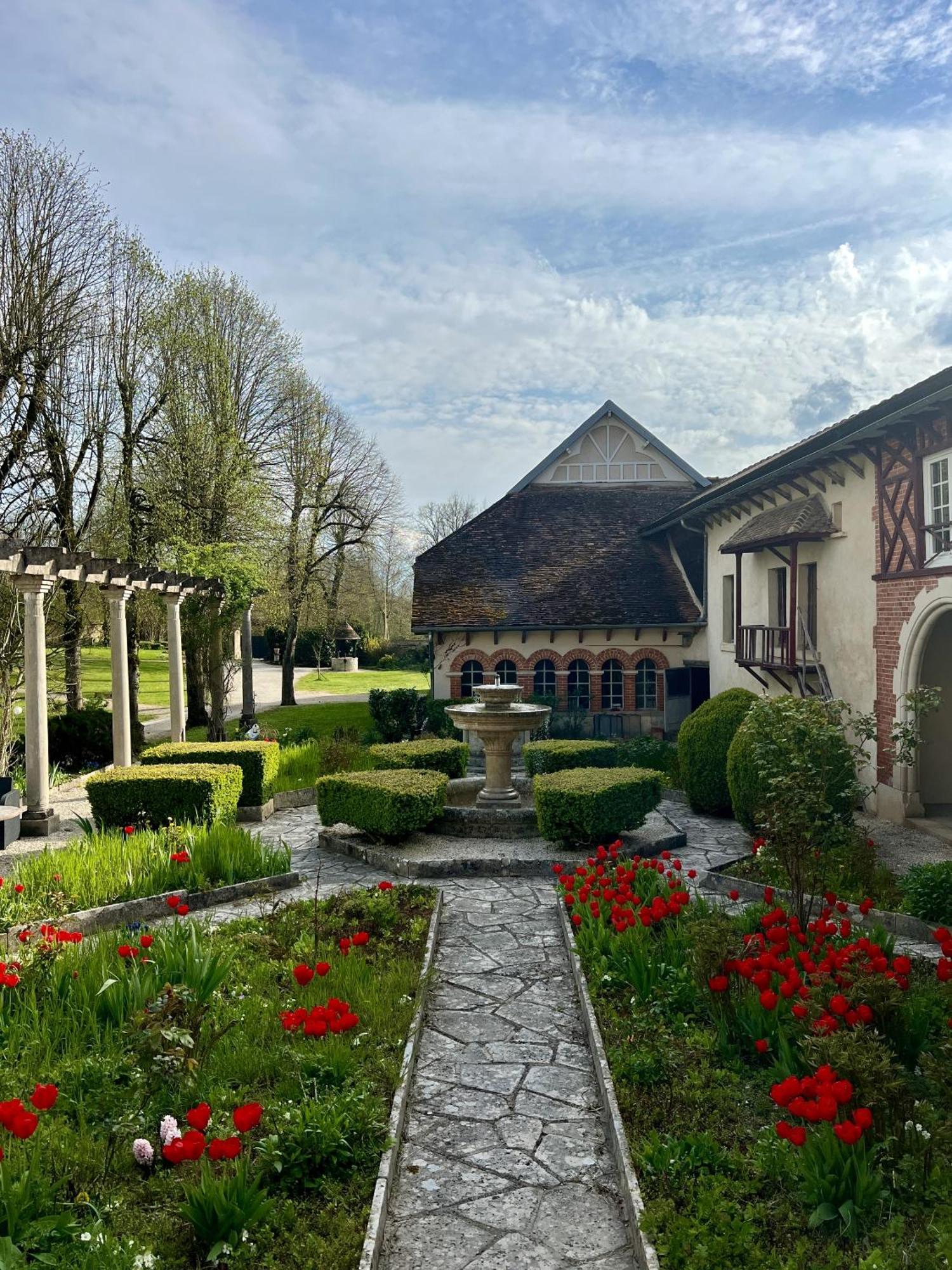 Bed and Breakfast Le Prieure De Buffon Pokoj fotografie